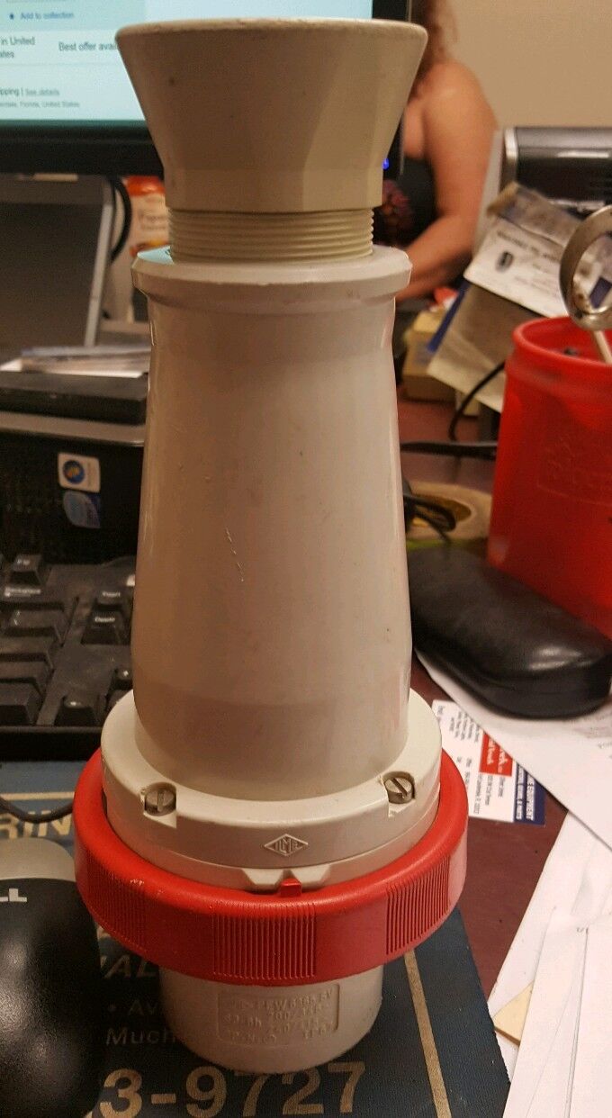 PLUSO MALE PLUG CONNECTORPEW 6365 SV