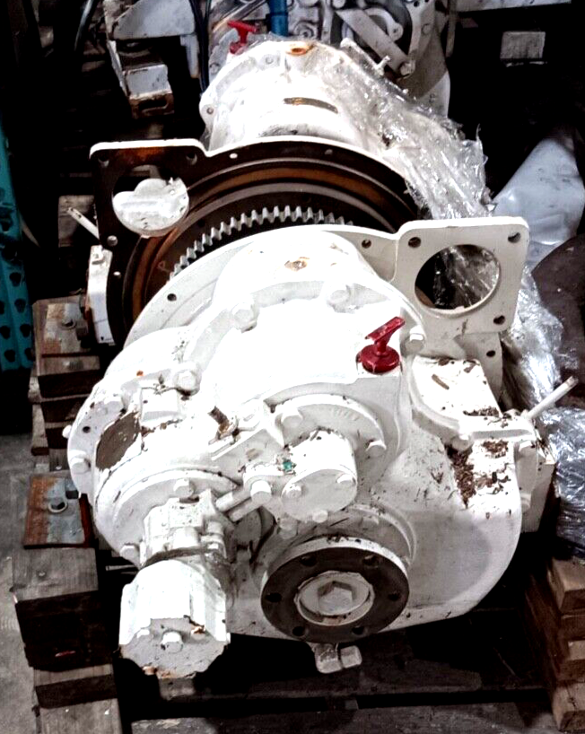 TWIN DISC MG-507-1 CATERPILLAR MARINE TRANSMISSIONS MODEL 1.51 TO 1 USED