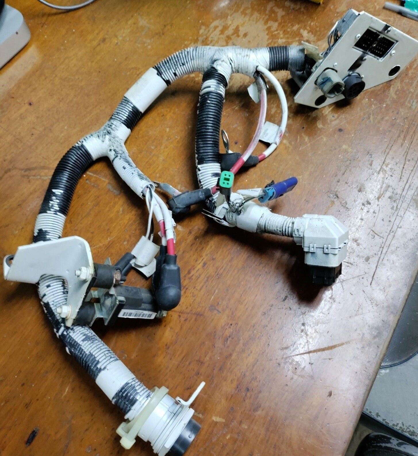 CUMMINS QSM 11  " ZEUS DRIVE ONLY "  ELECTRONIC WIRING HARNESS USED NO PART #