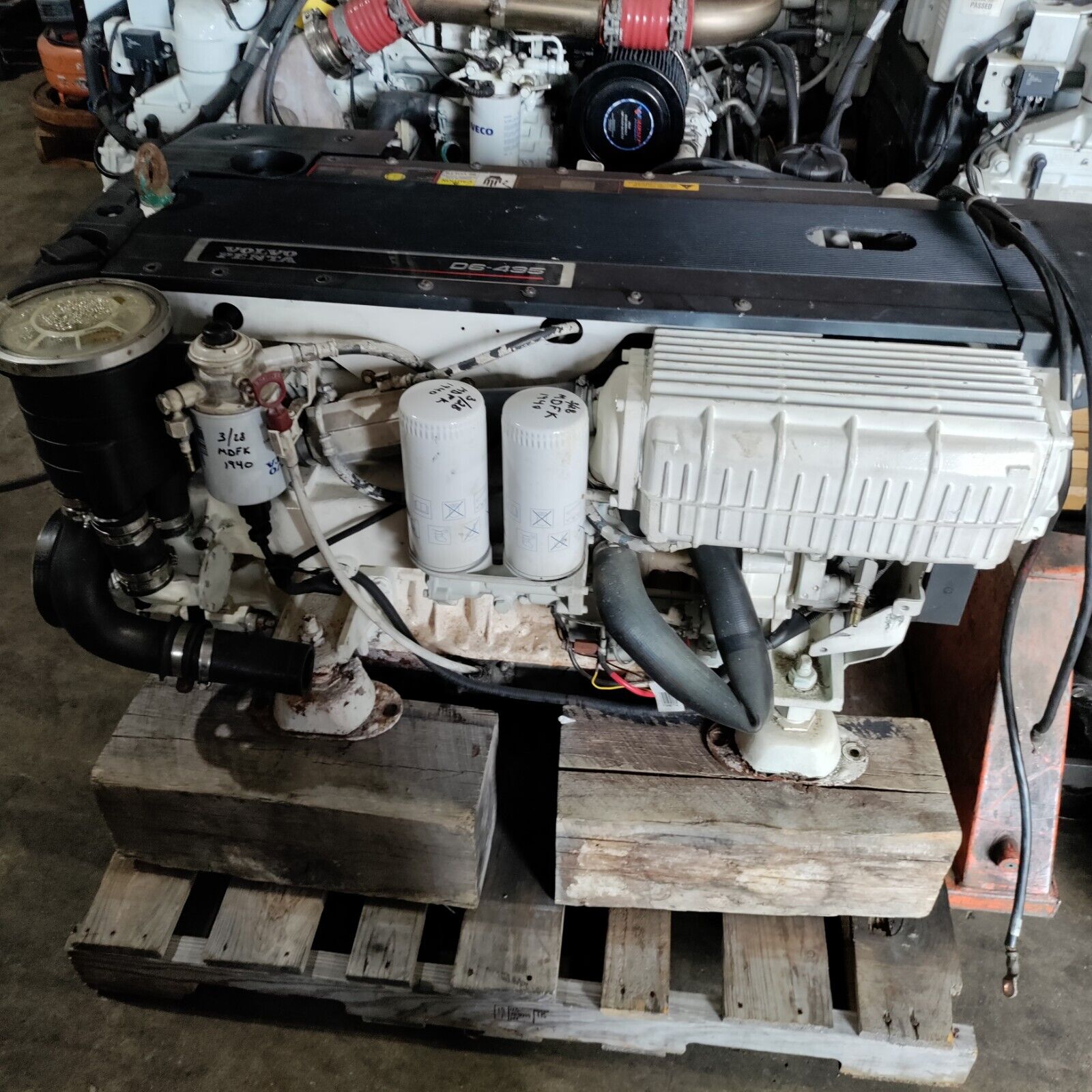 VOLVO PENTA D6-435 6CYL, TURBO CHARGED/ AFTERCOOLED DIESEL MARINE BOBTAIL ENGINE