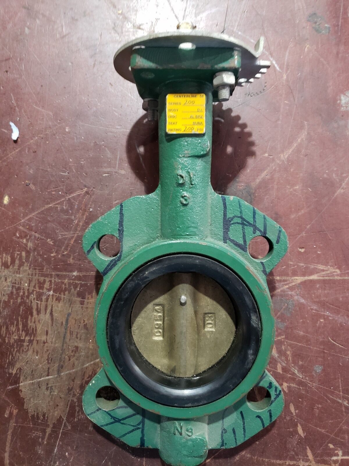 Centerline 56 Butterfly Valve, Lug, Pipe Size 4 Inch Ductile Iron - Buna Seat Ne