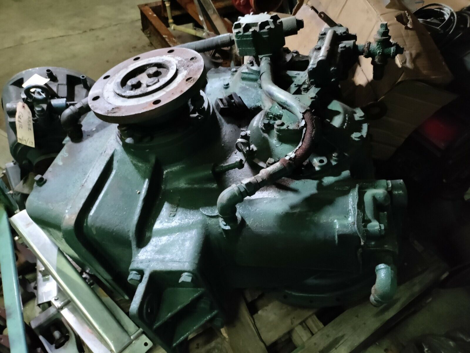 TWIN DISC MG-514B MARINE TRANSMISSION 4.5 TO 1 RATIO w/ # 1 HOUSING USED