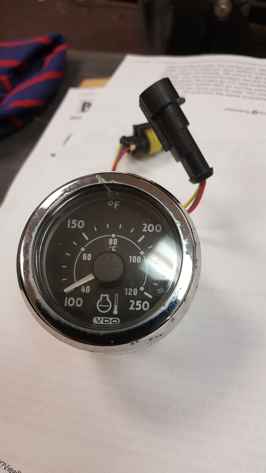 VDO Temperature Temp. Analog Gauge 2" Dial 0-250 F 40-120 C PRE-OWNED
