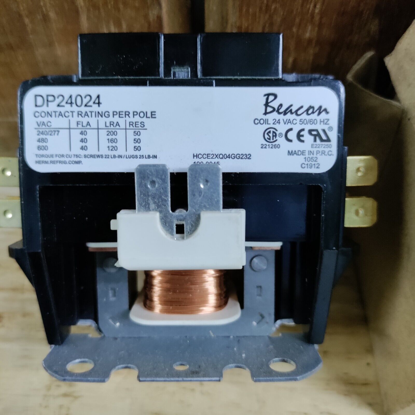Beacon DP24024 Definite Purpose Contactor 2 pole, 40 FLA, 24 V Coil