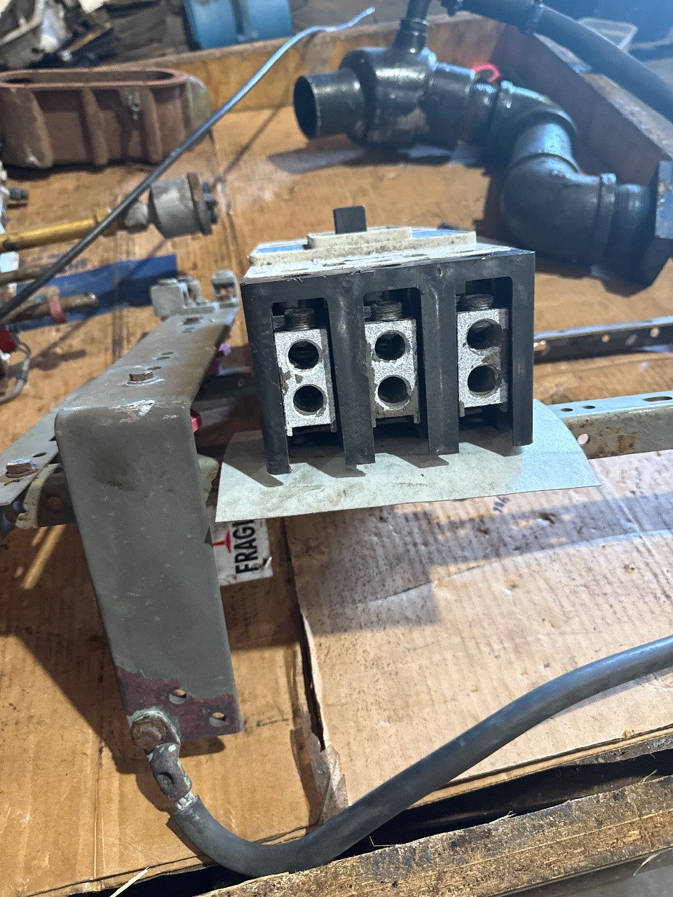 Westinghouse KD3400F 400A 3-Pole 600VAC Molded Case Circuit Breaker with KT3400T Trip Unit - Used