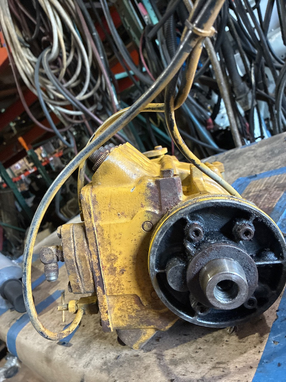 Caterpillar 9N6236 Fuel Injection Pump Housing & Governor Assembly - Used
