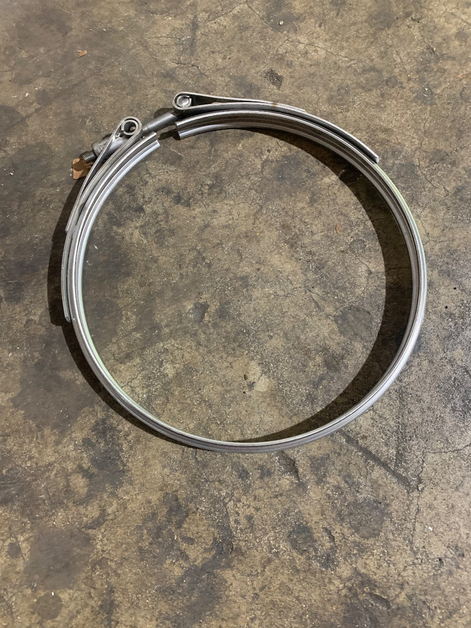 Cummins 2871863 DPF Exhaust V-Band Clamp 13.25" - Used