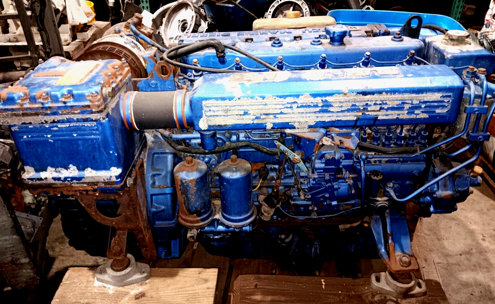 ISUZU MARINE DIESEL ENGINE ,MODEL UM6BD1MTC-3