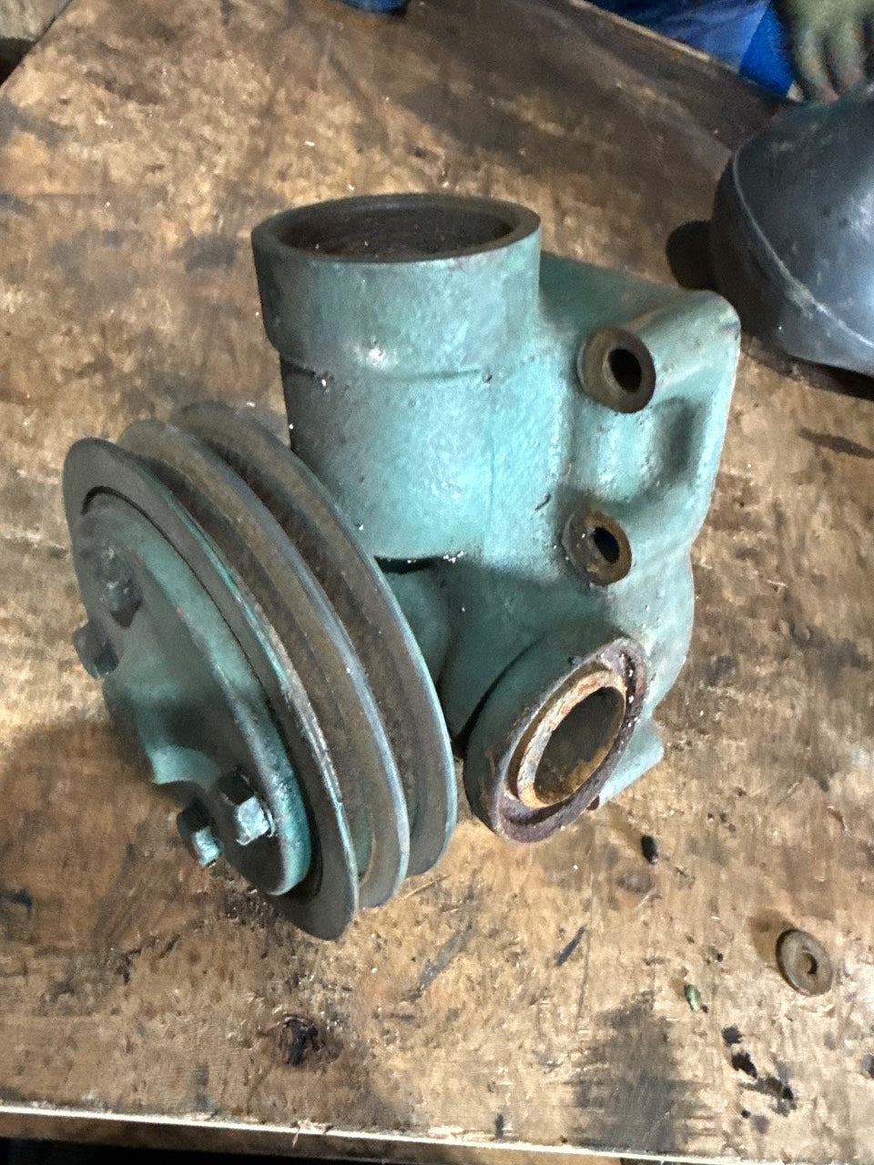 Volvo Penta 844422 Freshwater Coolant Circulation Pump for MD40 / TMD40 / TAMD40 / AQAD40 - Used