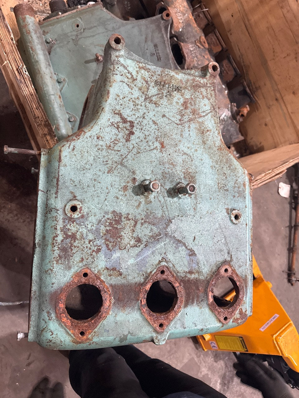 Detroit Diesel 12V-71 Marine Heat Exchanger Tank Housing - Used Core
