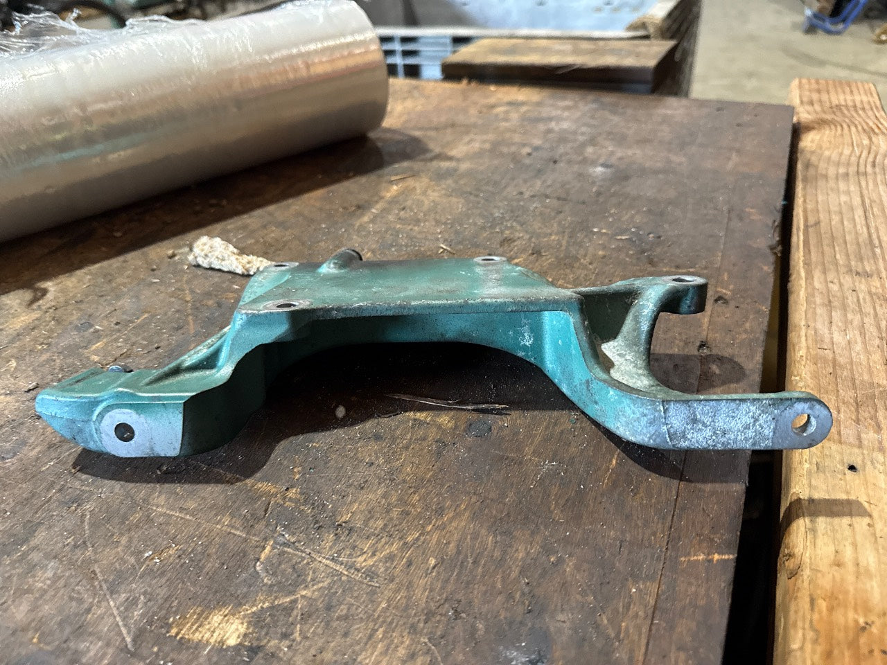 Volvo Penta 21494424 Cast Aluminum Accessory Mounting Bracket - Used