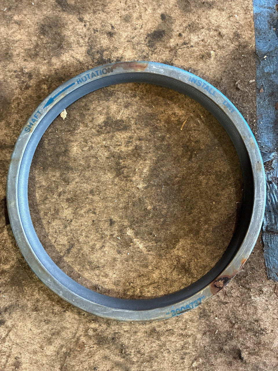 Cummins 3904353 Rear Crankshaft Oil Seal for 6B / 6BT / 6BTA 5.9L - Used