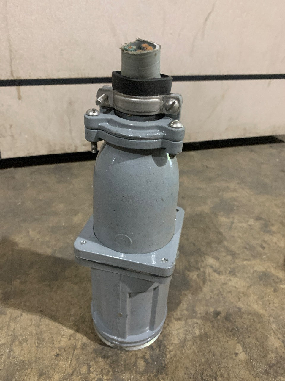 Russellstoll 7428-78 Pin & Sleeve Connector Receptacle 60A 250/600VAC 3P 4W - Used