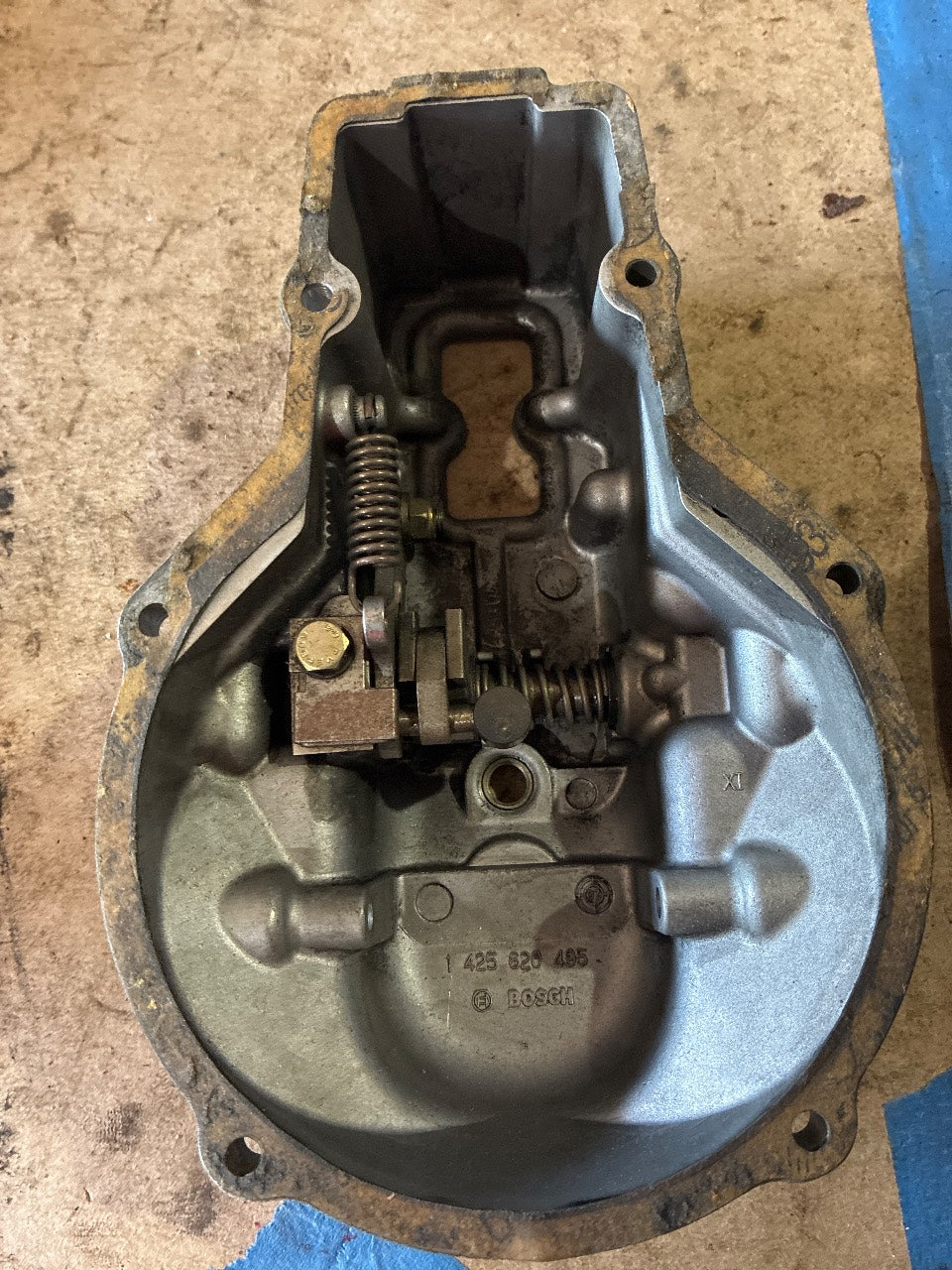 Bosch RQV300-1300 PA138K Governor Housing Assembly for Inline Diesel Injection Pump - Used