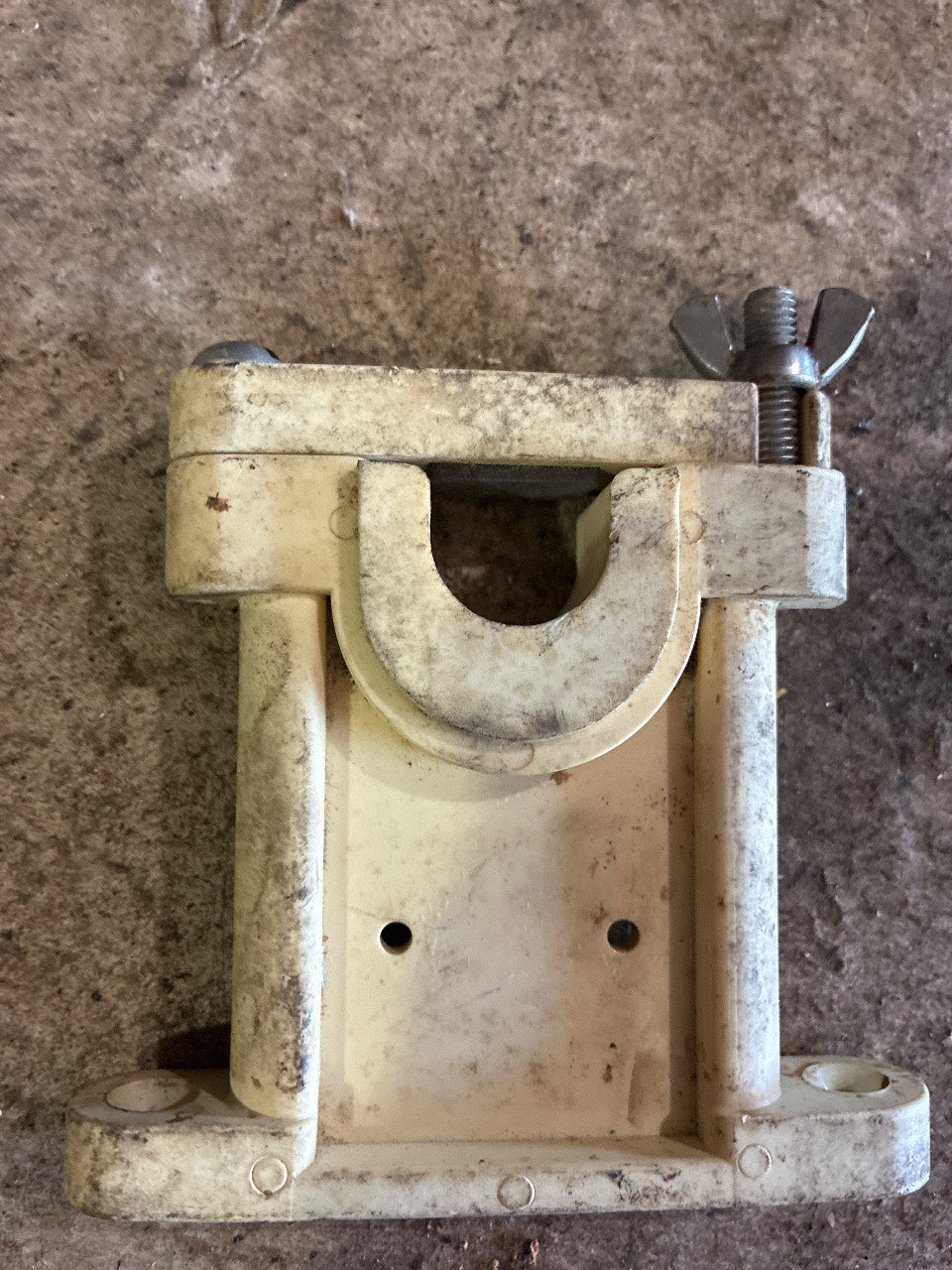 Shakespeare 408-R Upper Stand-Off Antenna Mounting Bracket - Used