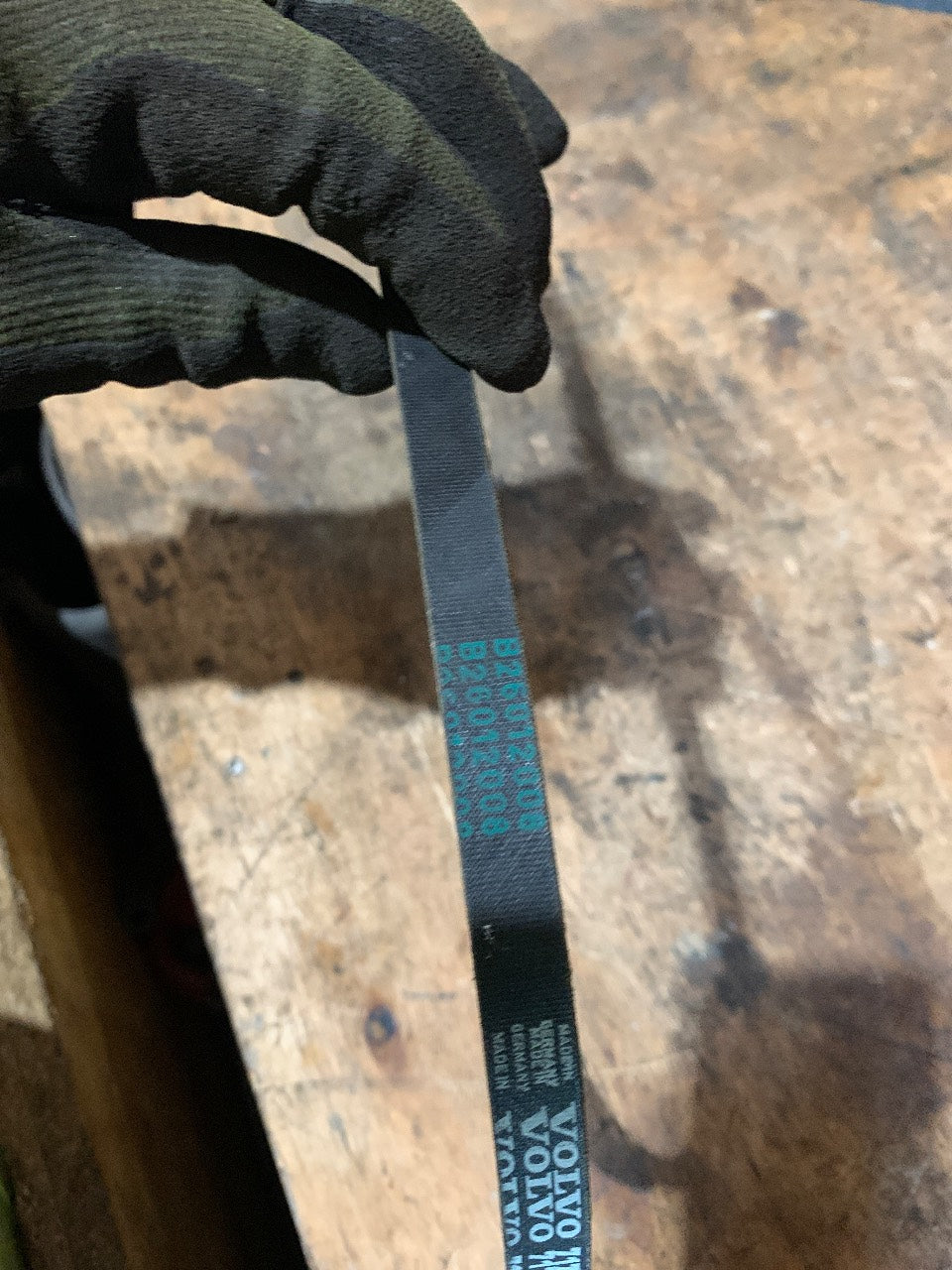 Volvo Penta 977542 Cogged V-Belt 12.5x990 La - New