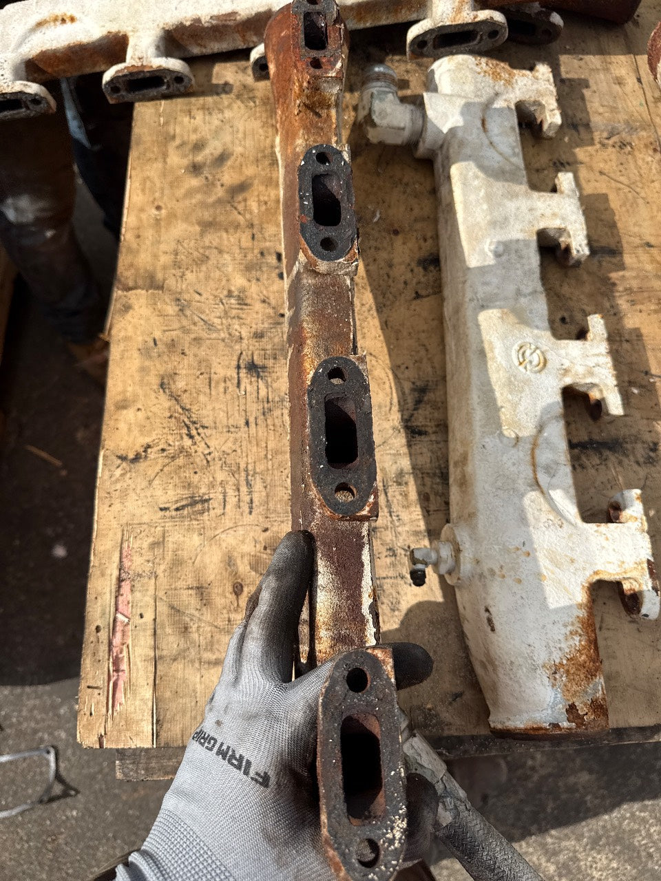 Detroit Diesel 6-71 Marine Water-Cooled Exhaust Manifold Set - Used