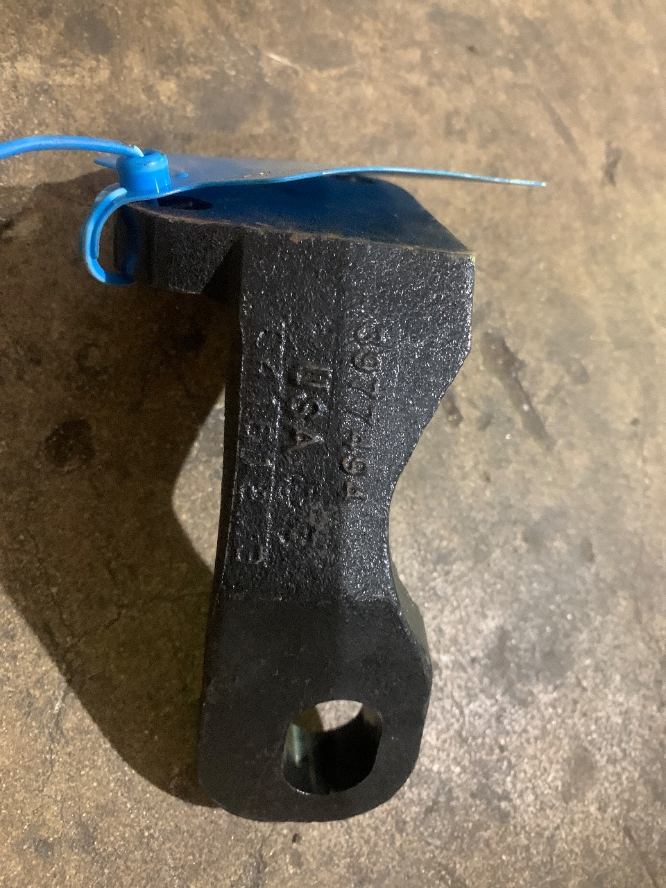 Cummins 3977494 Front Engine Mount Support Bracket - Used