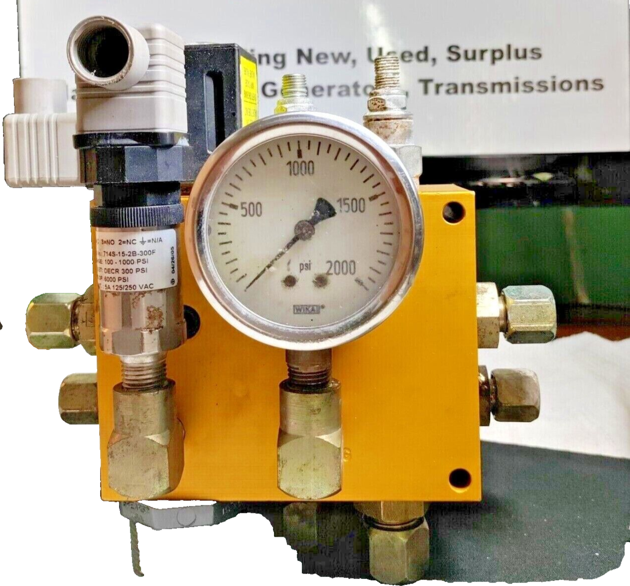 HYDRAULIC PRESSURE BLOCK w / CONTROL & CHECK VALVES & SENSORS NEW / OL
