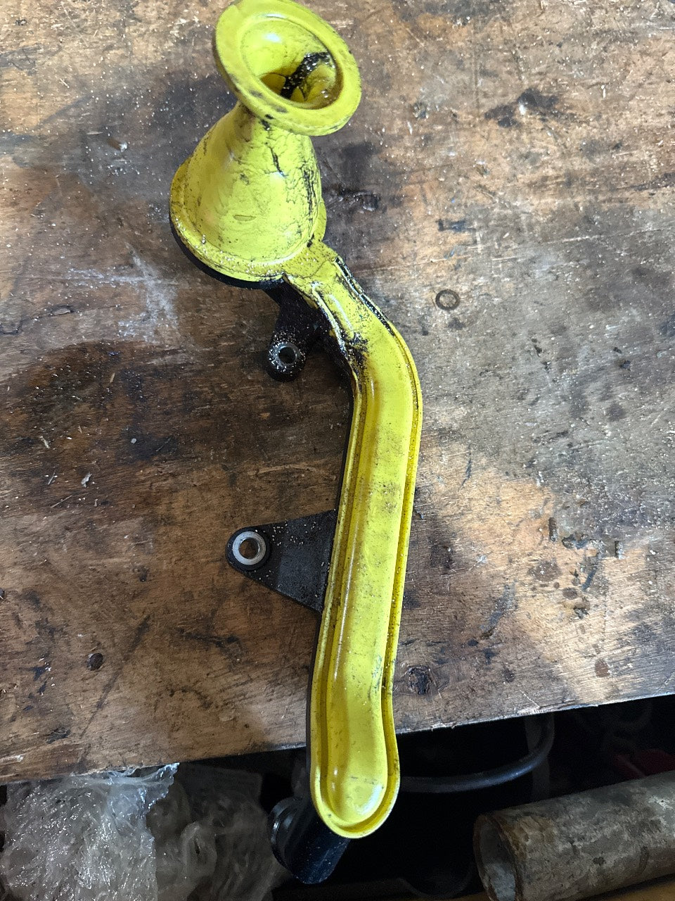 Oil Pump Pickup Tube / Suction Screen Assembly - Used