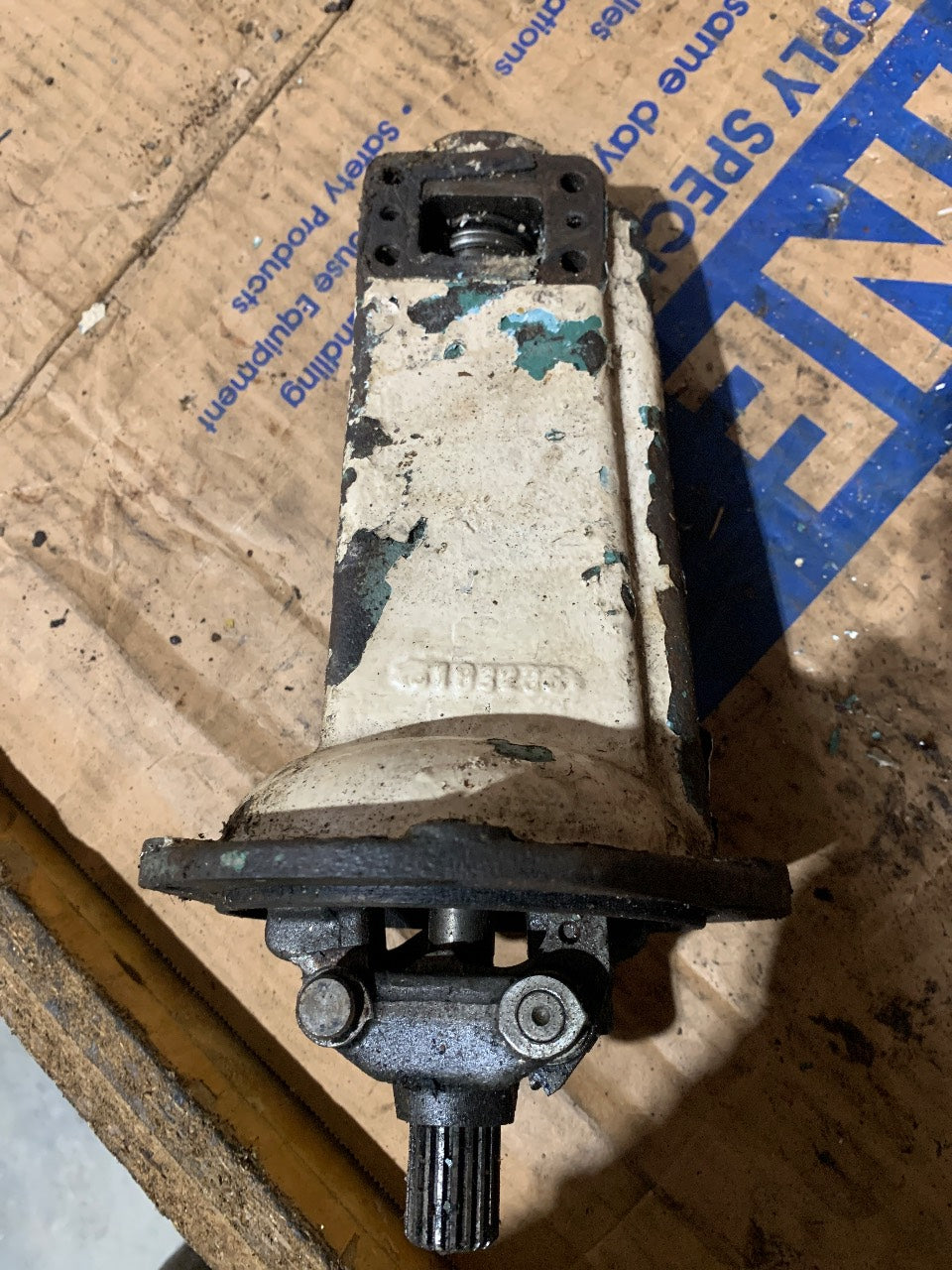 Detroit Diesel 5193286 Hydraulic Governor Drive Housing Assembly for 71 Series - Used