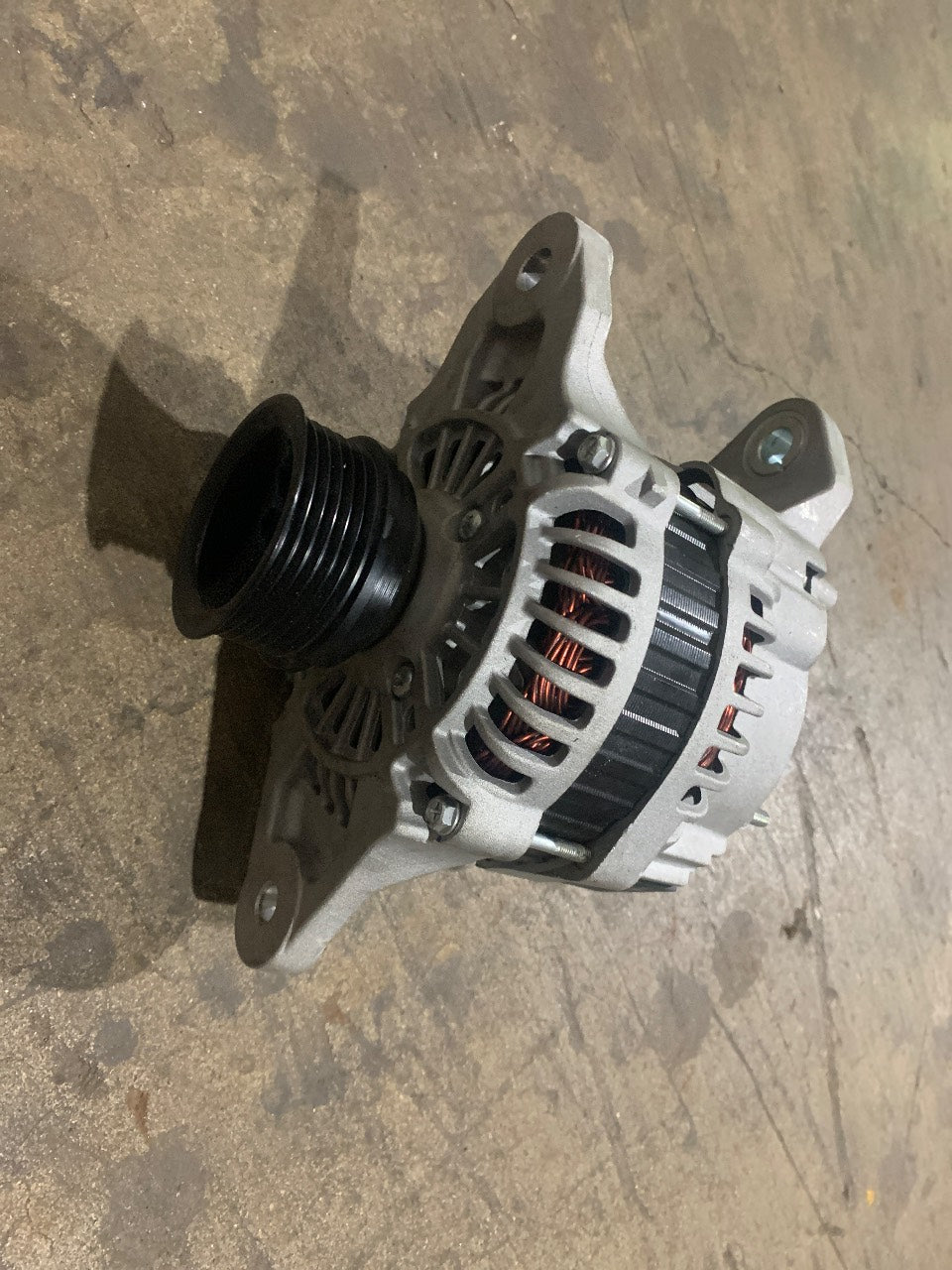 12V 115A Marine Alternator with Serpentine Pulley for Volvo Penta D-Series Diesel - New