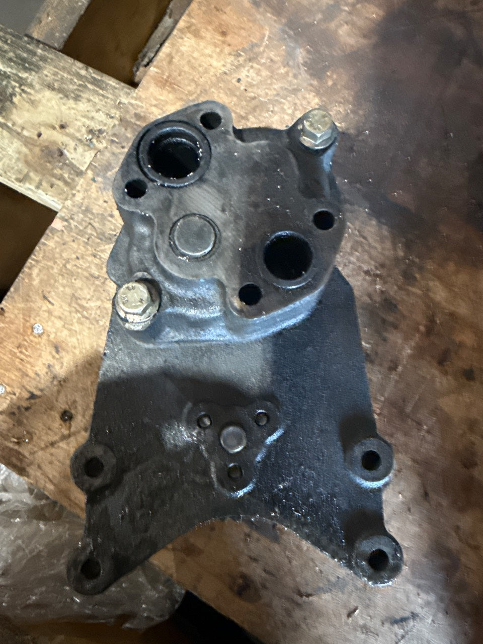 Volvo Penta 1000301 Diesel Engine Oil Pump - Used
