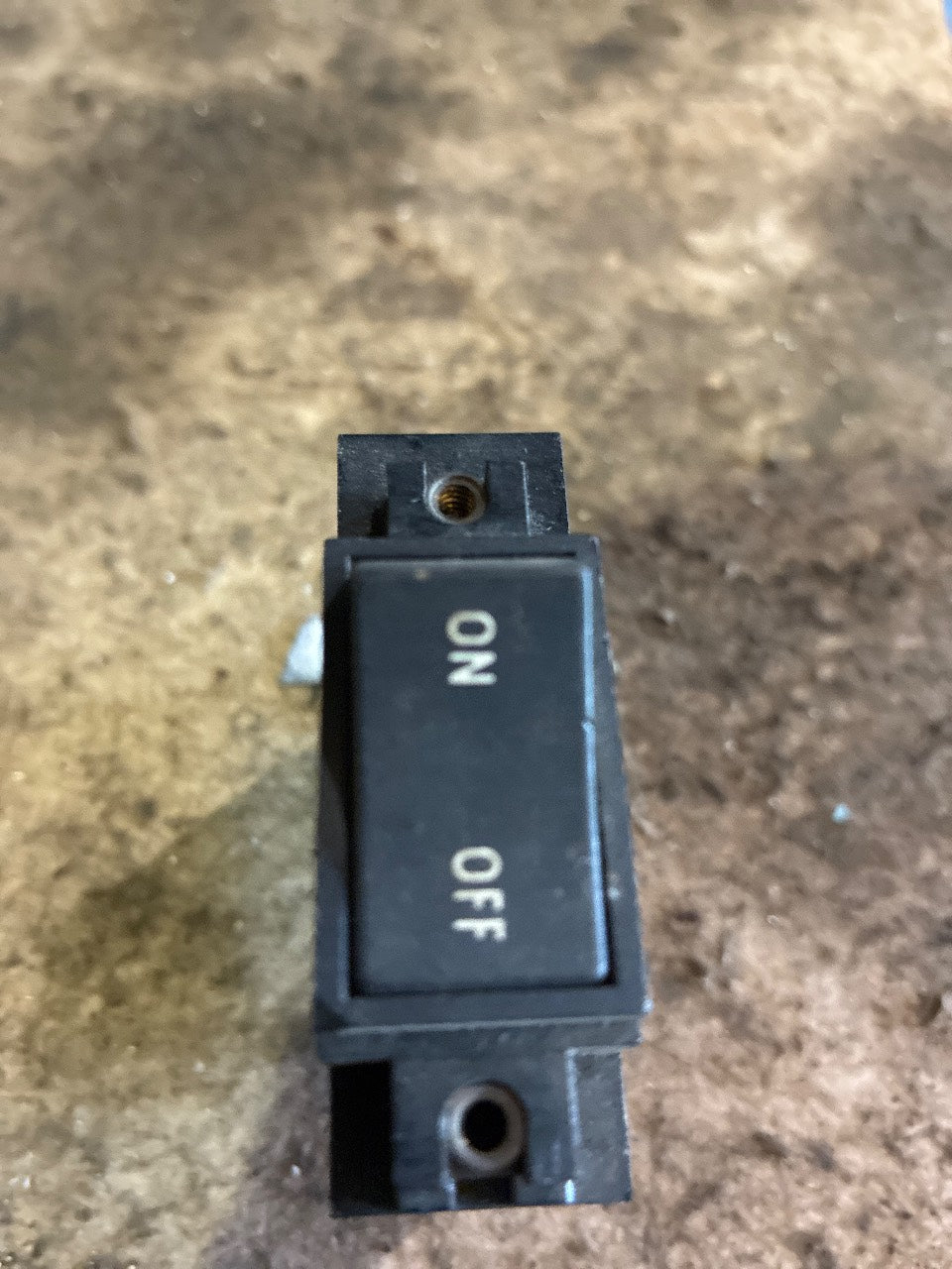 Carling AD1-B0-34-615-5B1-C 15A Single Pole ON/OFF Rocker Circuit Breaker - Used