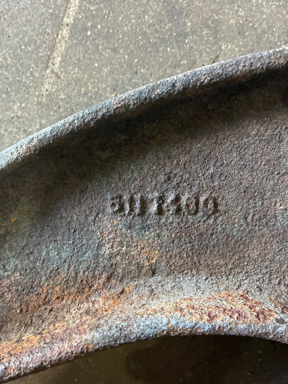 Detroit Diesel 5117460 / 5117499 Crankshaft Front Cover for 12V71 - Used