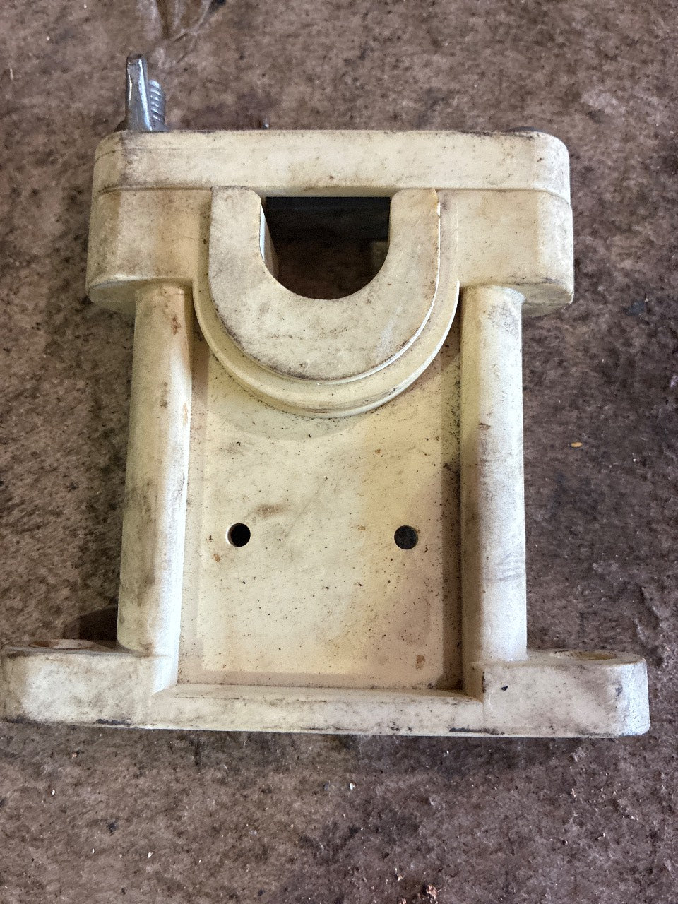 Shakespeare 408-R Upper Stand-Off Antenna Mounting Bracket - Used