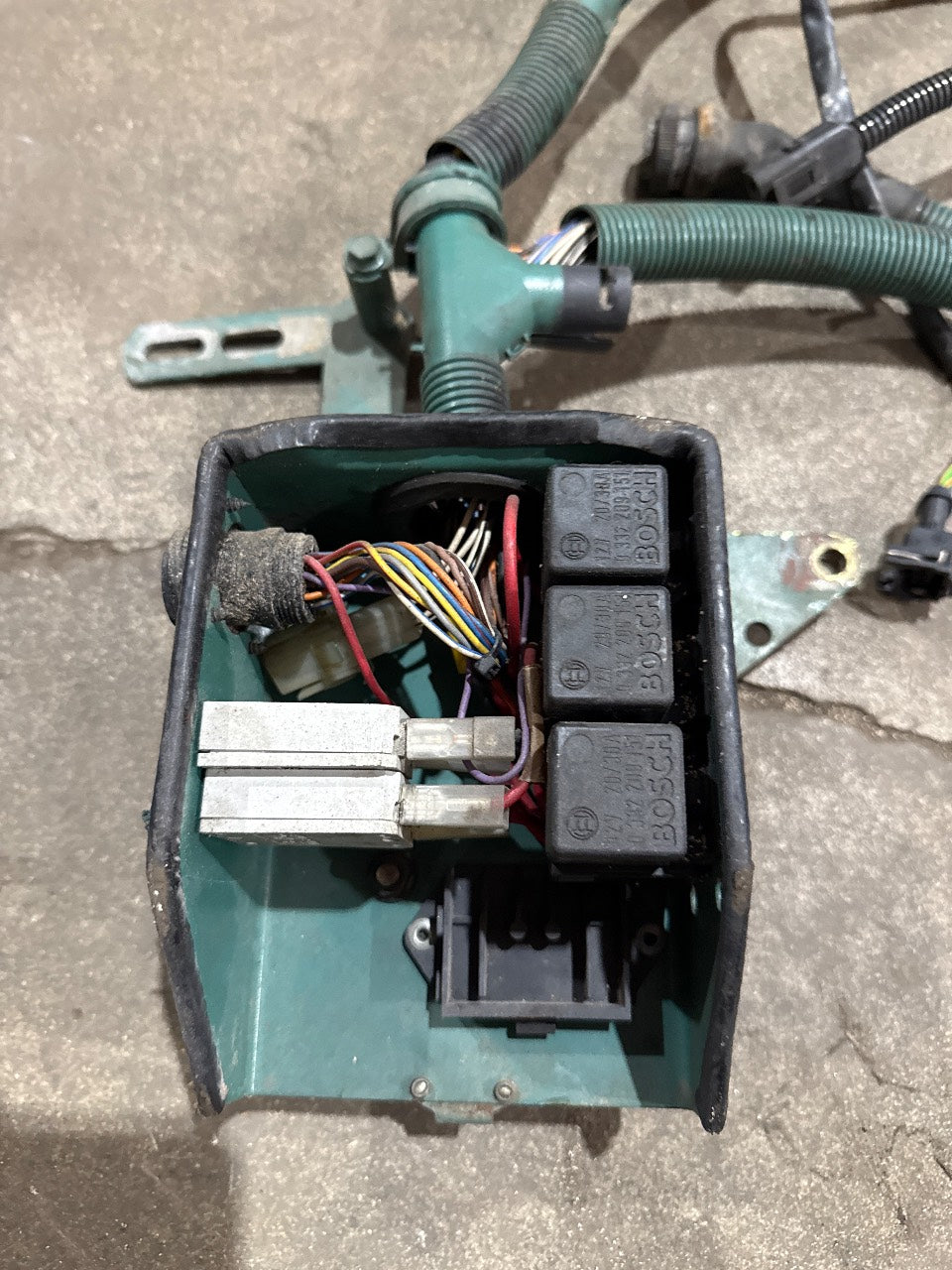 Volvo Penta EDC Marine Engine Wiring Harness with Relay Box - TAMD73/74/75 - Used