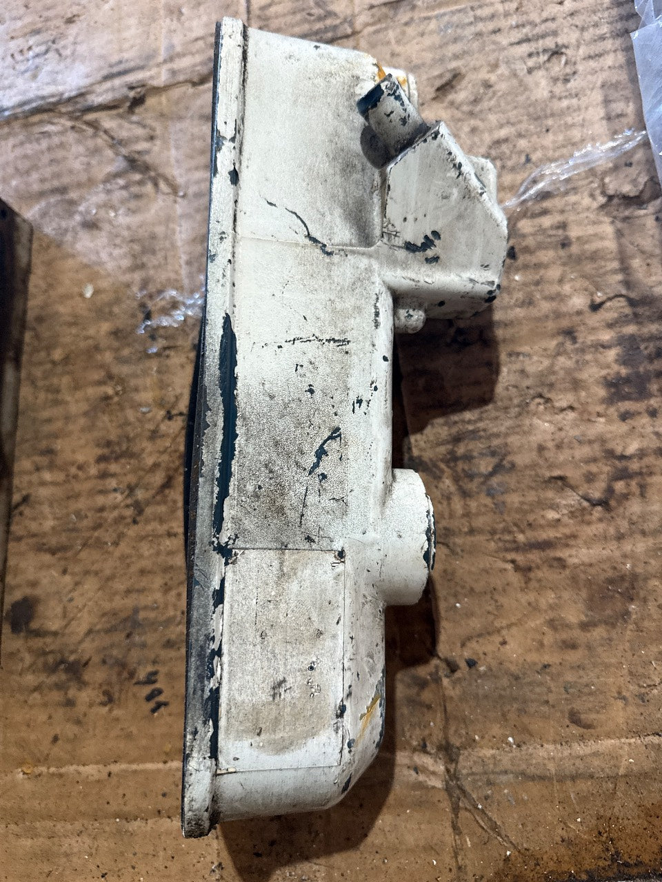 Kubota Valve / Rocker Cover with Oil Fill Cap and Breather - Used