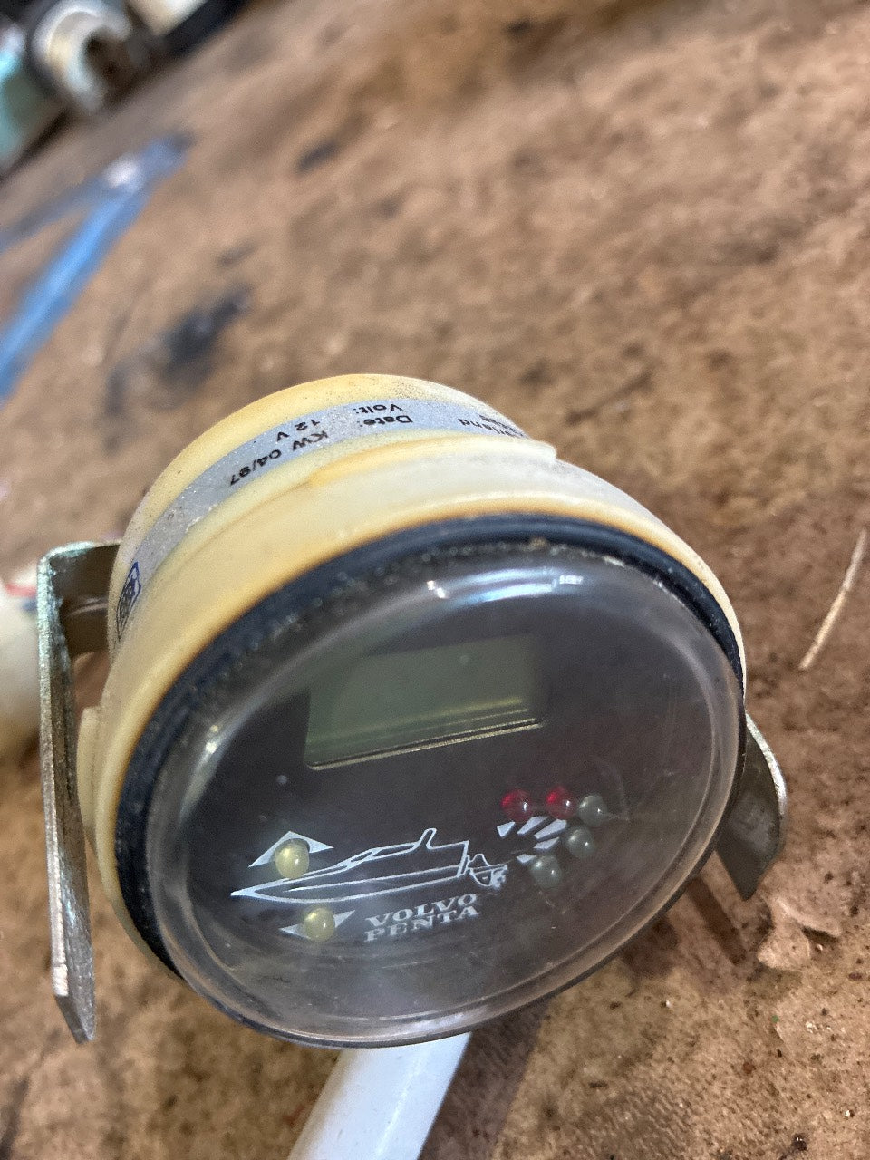 Volvo Penta 872498 Digital Trim Gauge 12V for SX/DP Sterndrive - Used