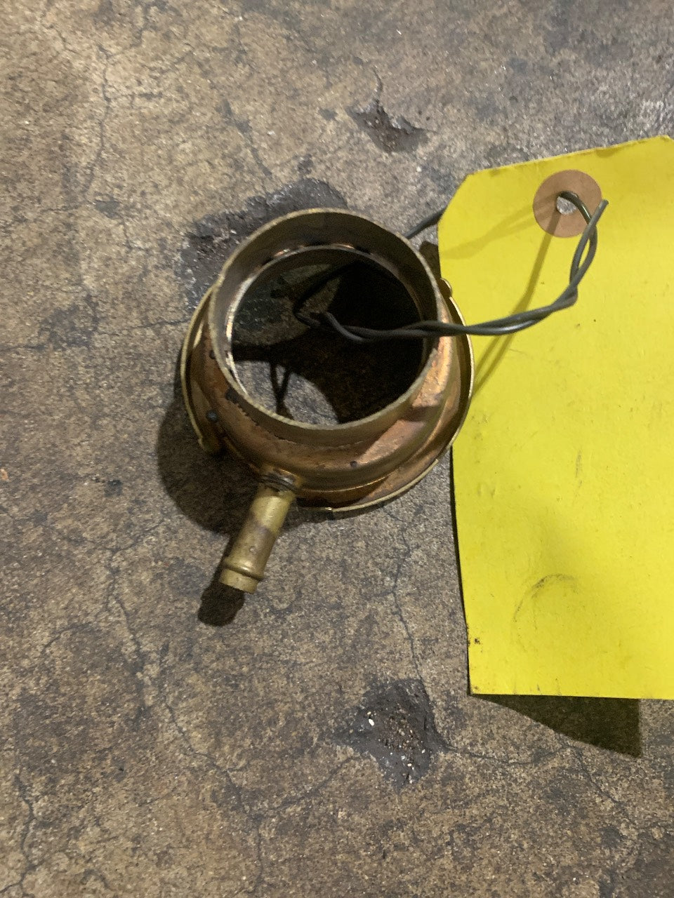 Cummins 3000981 Reservoir Filler Neck Surge Tank for VT-903 - Used