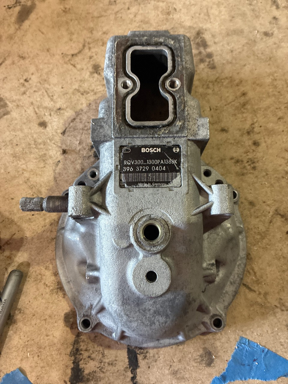 Bosch RQV300-1300 PA138K Governor Housing Assembly for Inline Diesel Injection Pump - Used