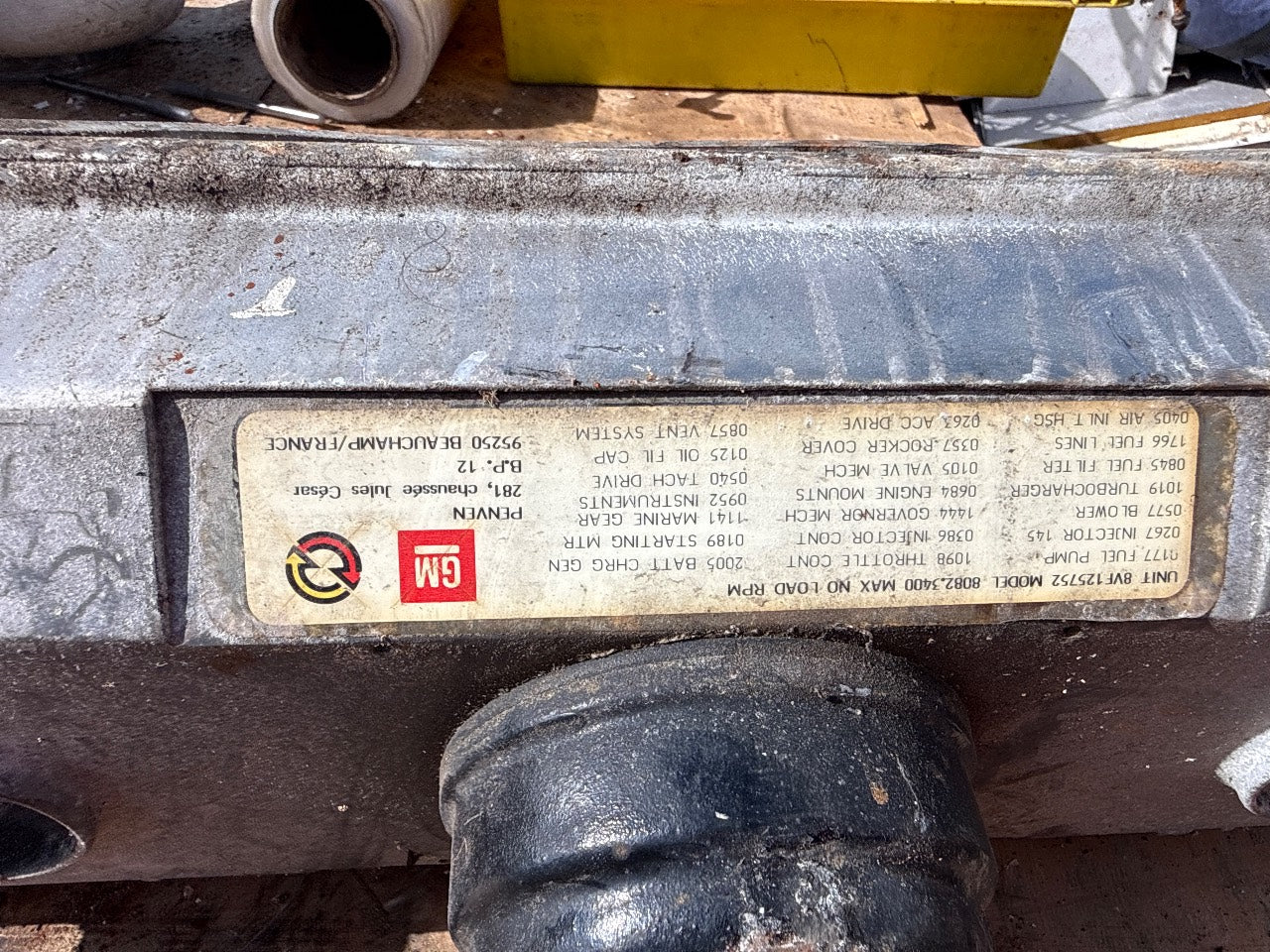 Detroit Diesel Aluminum Valve Cover with Oil Filler and Breather - Used