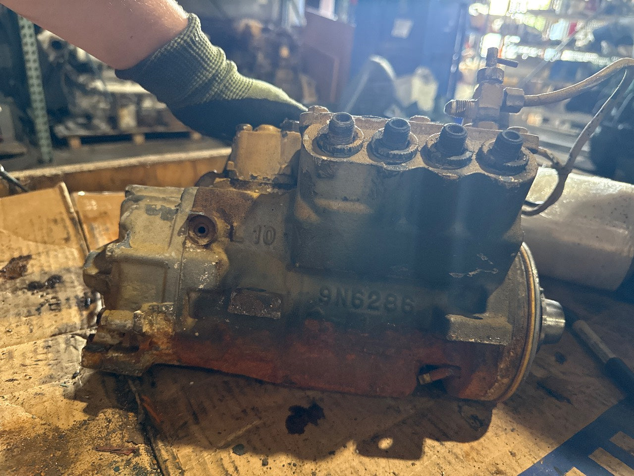 Caterpillar 3204 Fuel Injection Pump with Governor - Used Core