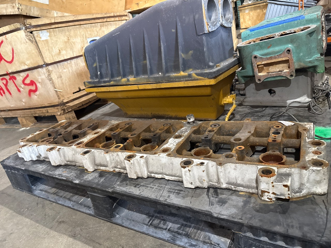 Caterpillar Inline-6 Diesel Cylinder Head - Used Core