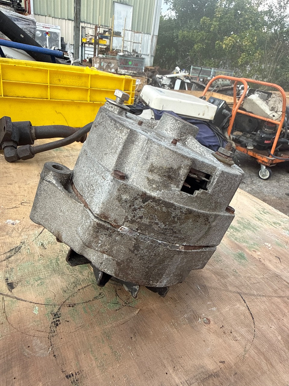 Delco Remy Alternator - Used Take-Off
