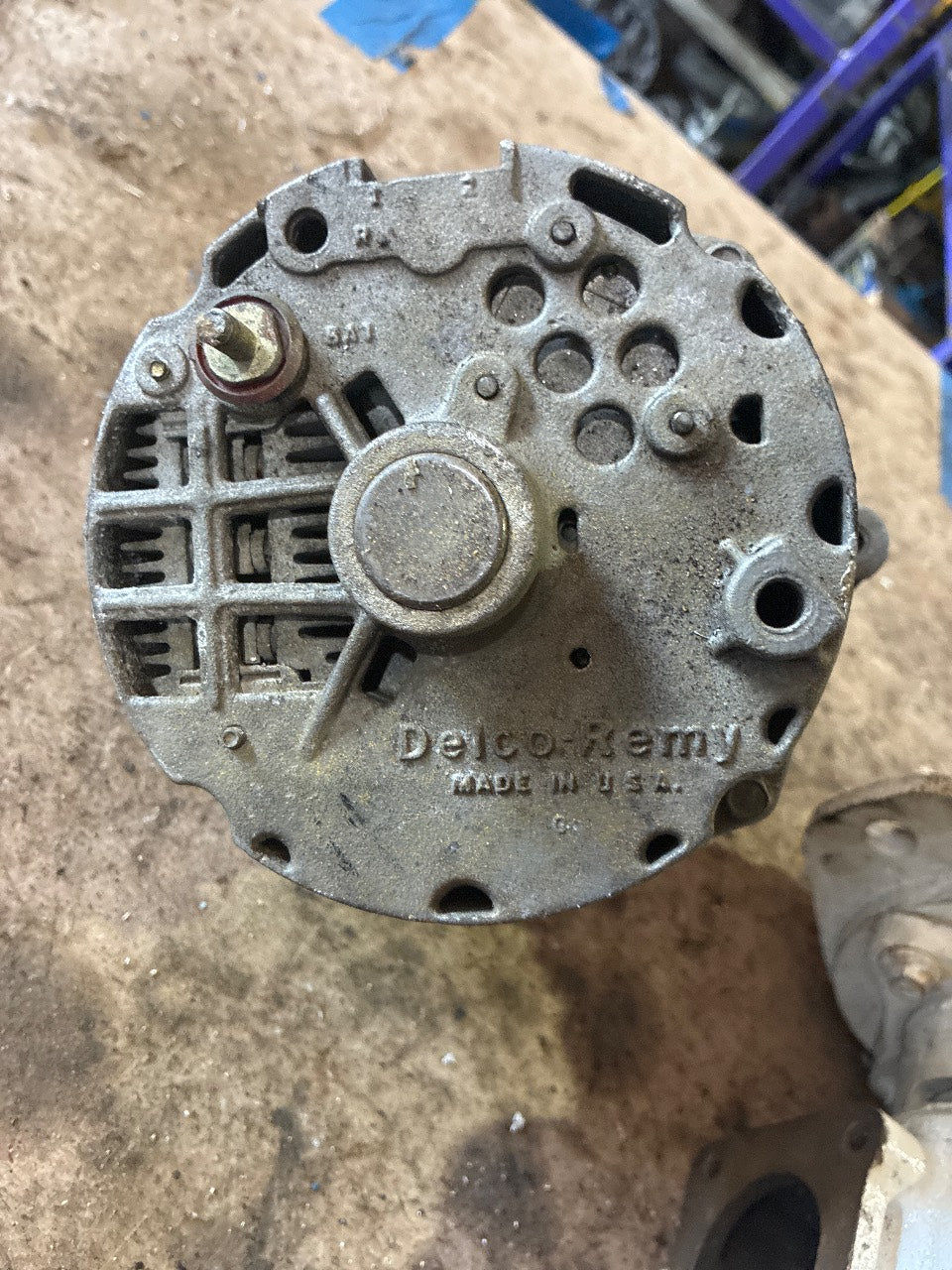 Delco-Remy 10SI/12SI Alternator 12V Single V-Belt Pulley - Used