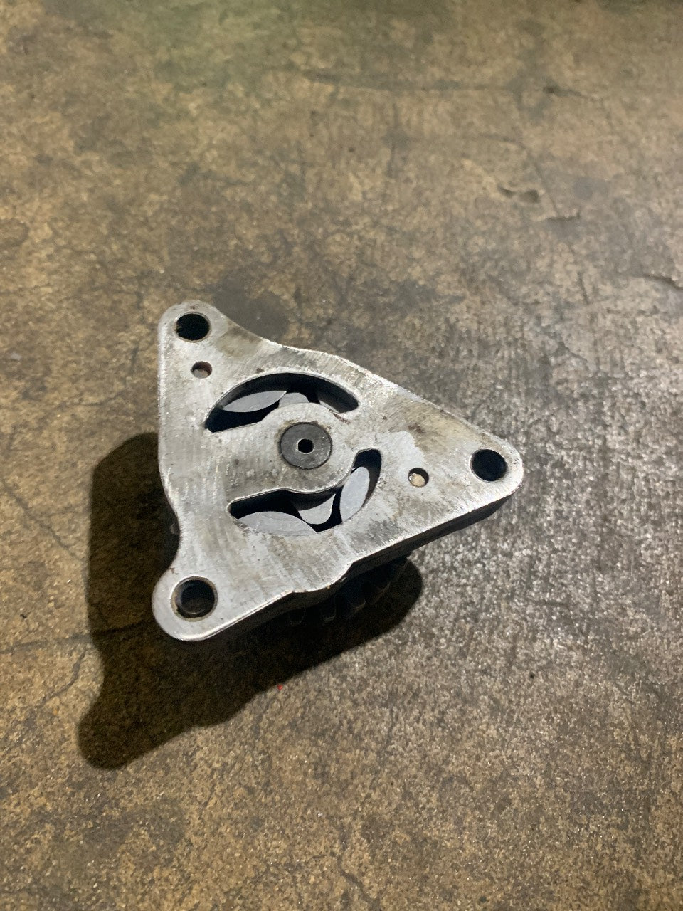 Star Mustang Oil Pump Assembly for Yanmar 3TNE68 / 3TNA72 (John Deere AM875006 / AM101377 Style) - Used