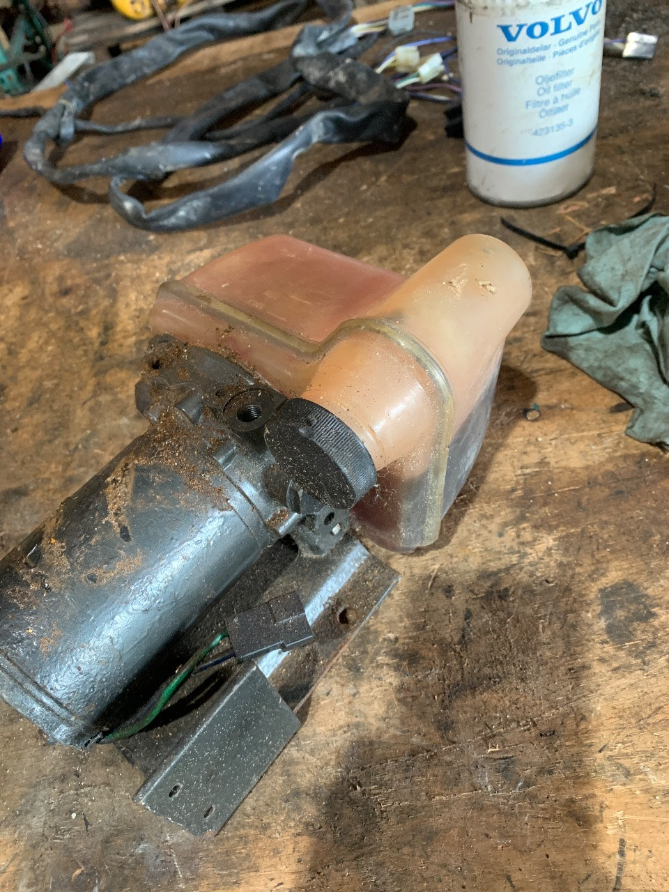 Volvo Penta Power Trim & Tilt Pump Assembly for SX / DP-S Sterndrive - Used