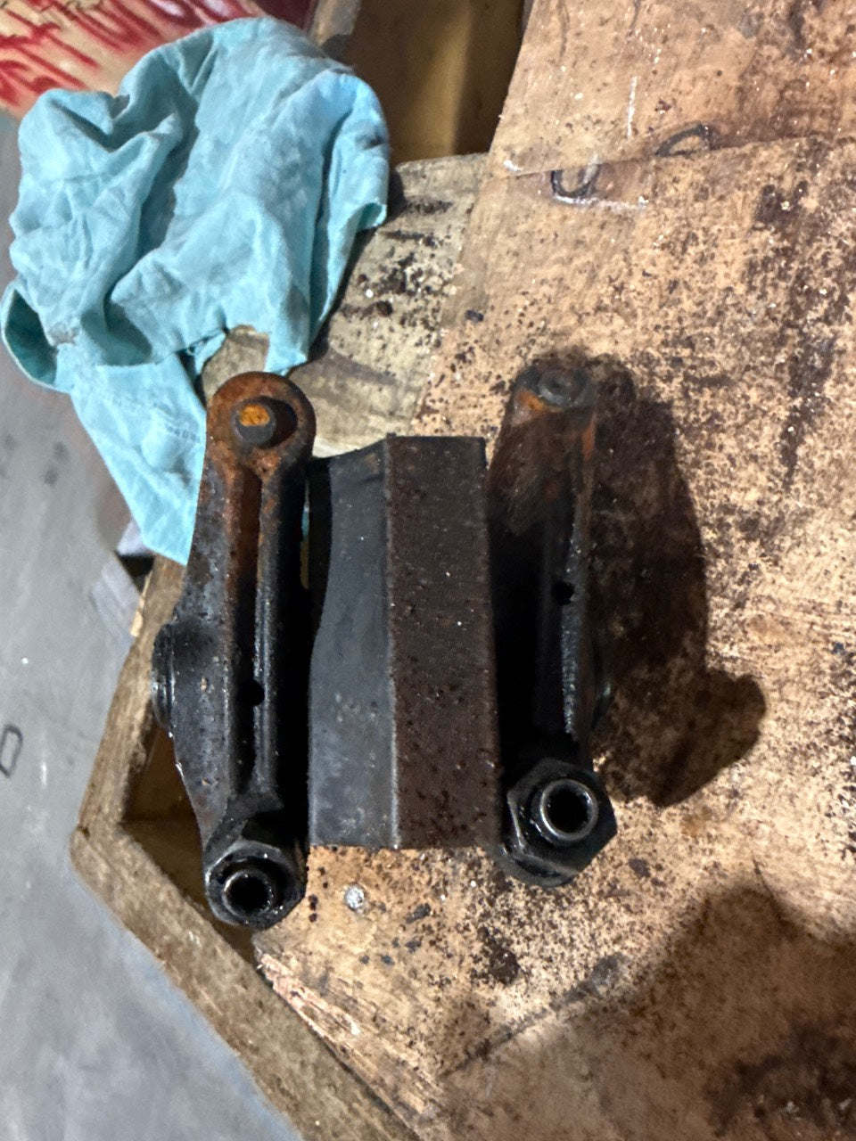 Cummins 6CT / ISC 8.3 Rocker Arm Lever Assembly - Used