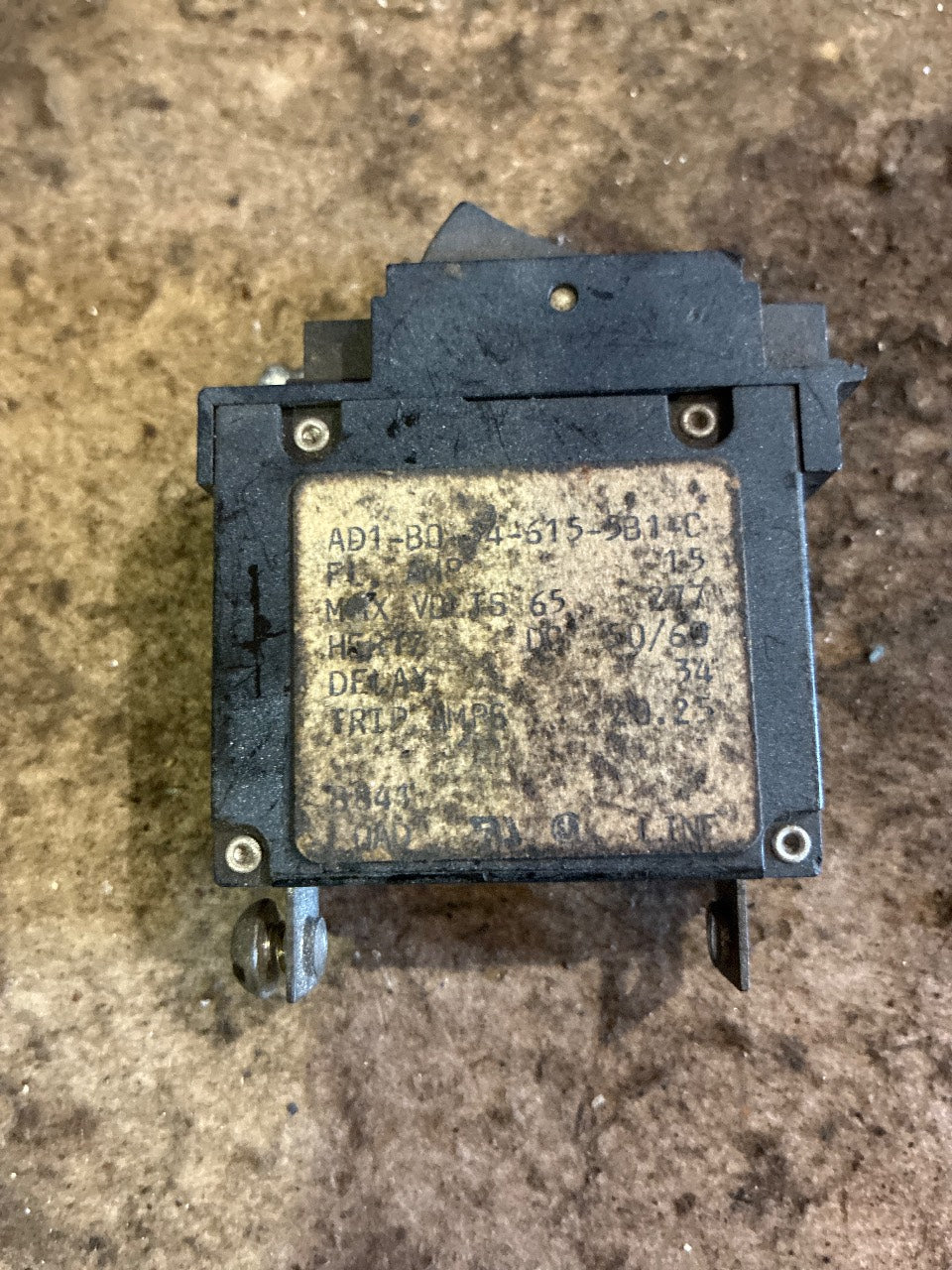 Carling AD1-B0-34-615-5B1-C 15A Single Pole ON/OFF Rocker Circuit Breaker - Used