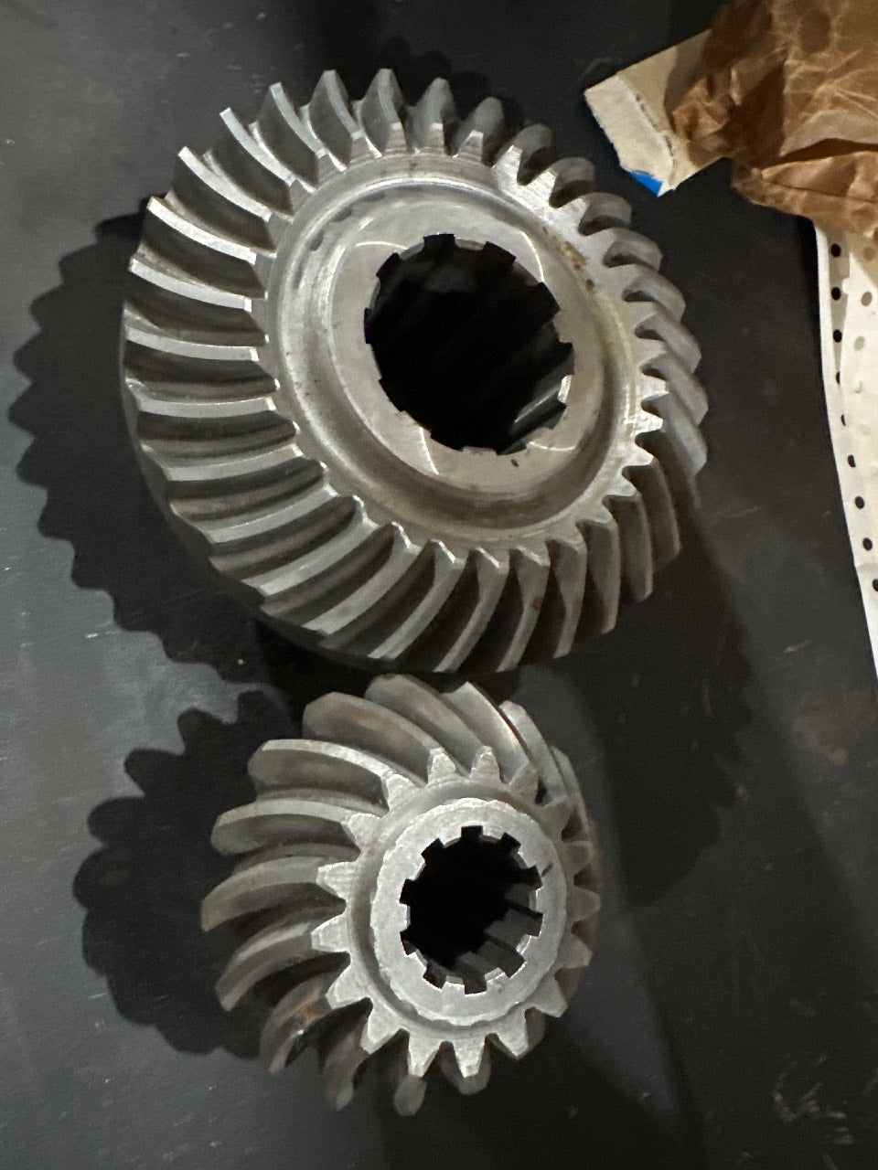 Volvo Penta Upper Gear Set Pinion & Ring Gear for 270 275 280 285 290 SP-A Sterndrive - Used