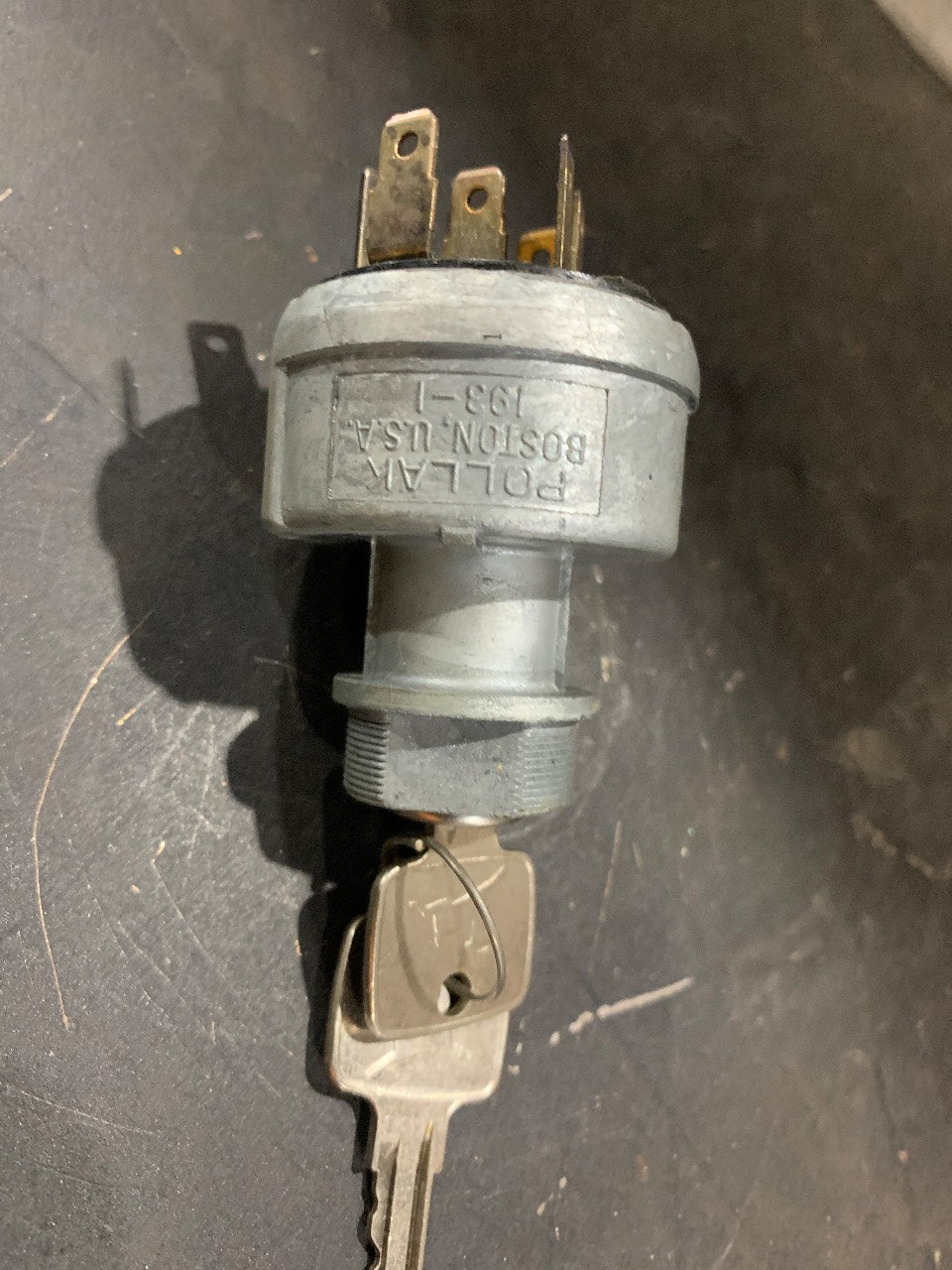 Pollak 193-1 Ignition Switch with Key - Used