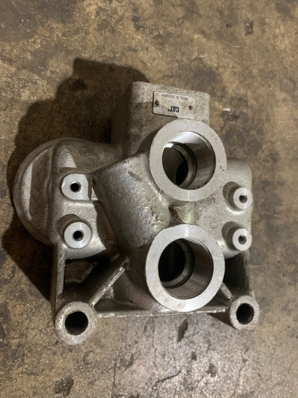 Caterpillar 326-3278 Filter Base for C6.6 - Used