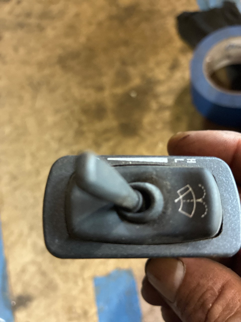Mack 1MR4336 Windshield Wiper / Washer Rocker Control Switch - Used