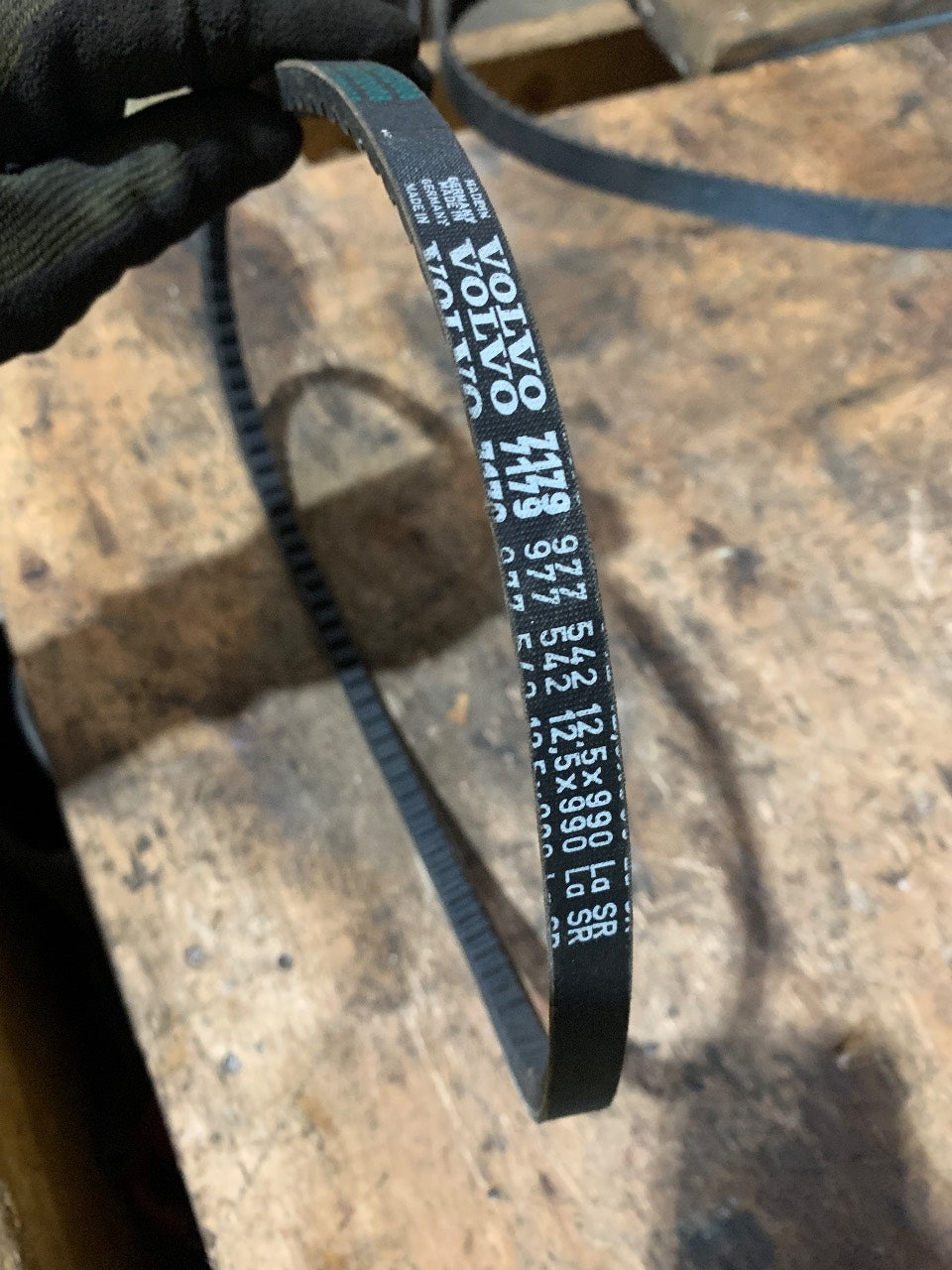 Volvo Penta 977542 Cogged V-Belt 12.5x990 La - New