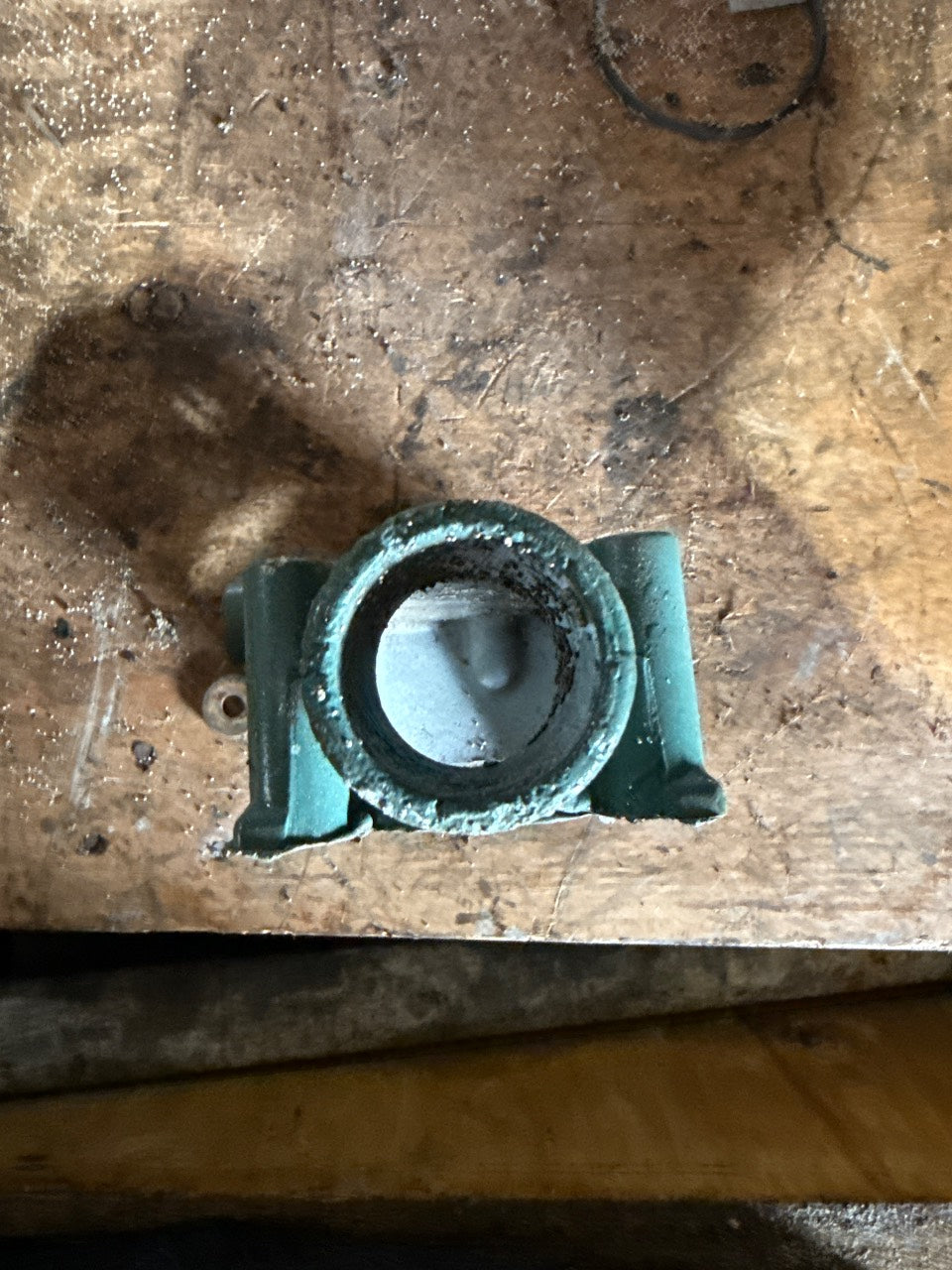 Volvo Penta 860449 Thermostat Housing Cap for KAD/KAMD 42 43 44 300 - Used